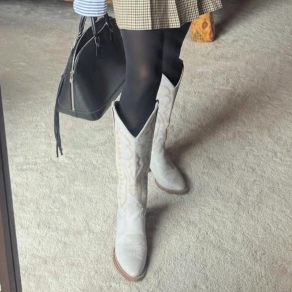 Justin Evelyn Boots White - Picture 2 of 10